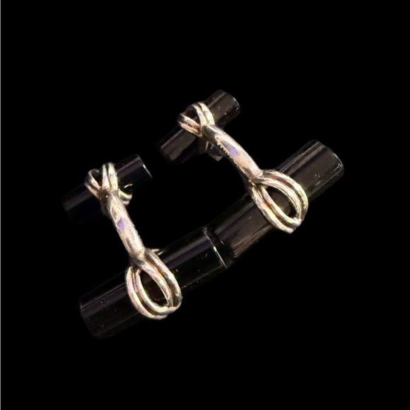 Tiffany & Co. Black Onyx Sterling Cuff Links w/box - Picture 2 of 5
